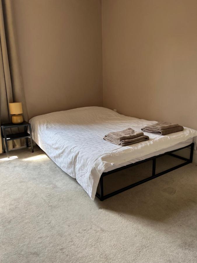 Appartamento Bright And Stylish 2 Bedroom First Floor Flat *